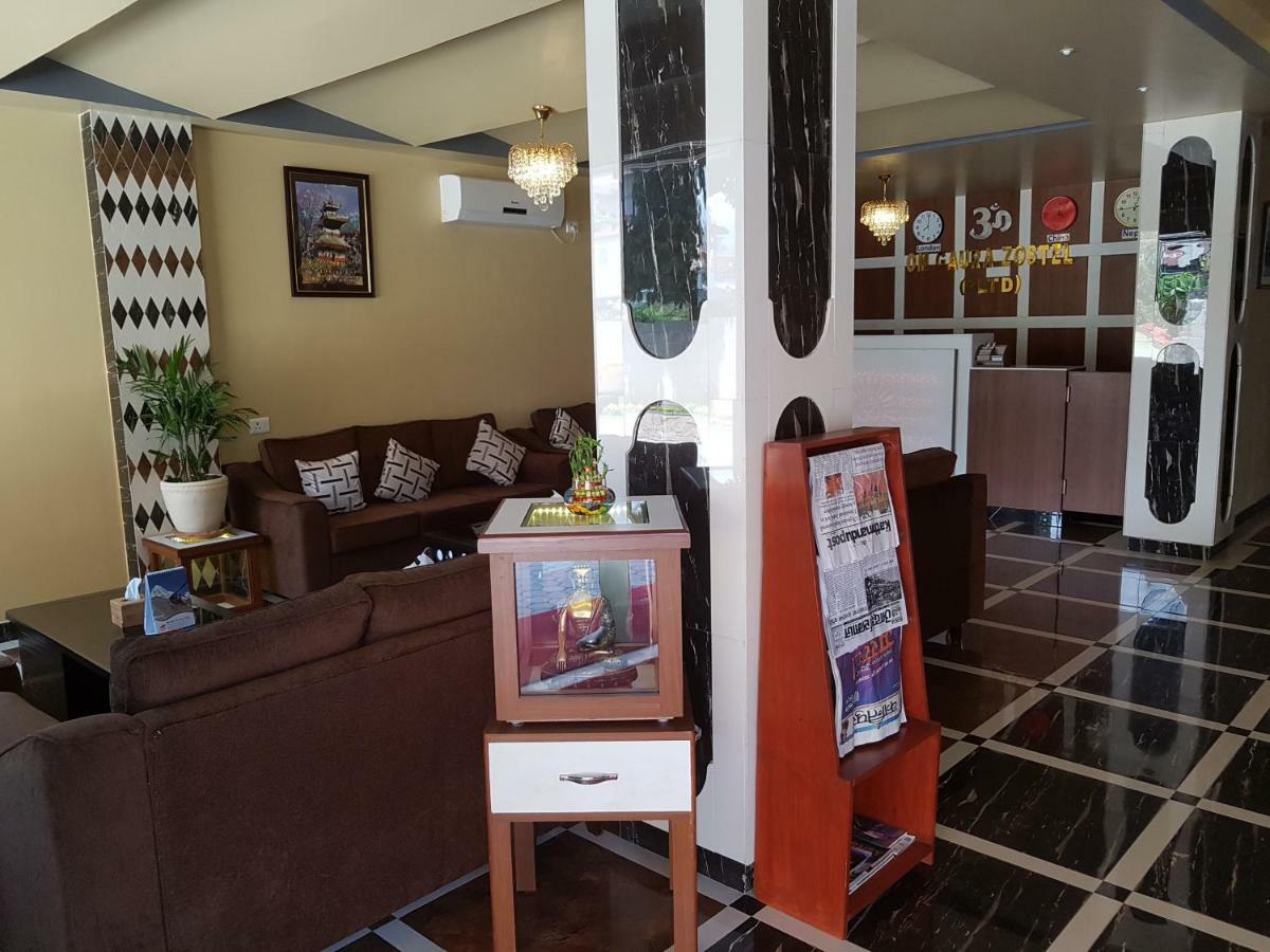 Om Gaura Hotel Pokhara Exterior foto